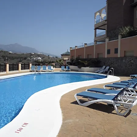 Tamango Hill 3-1b Nerja Menyber *